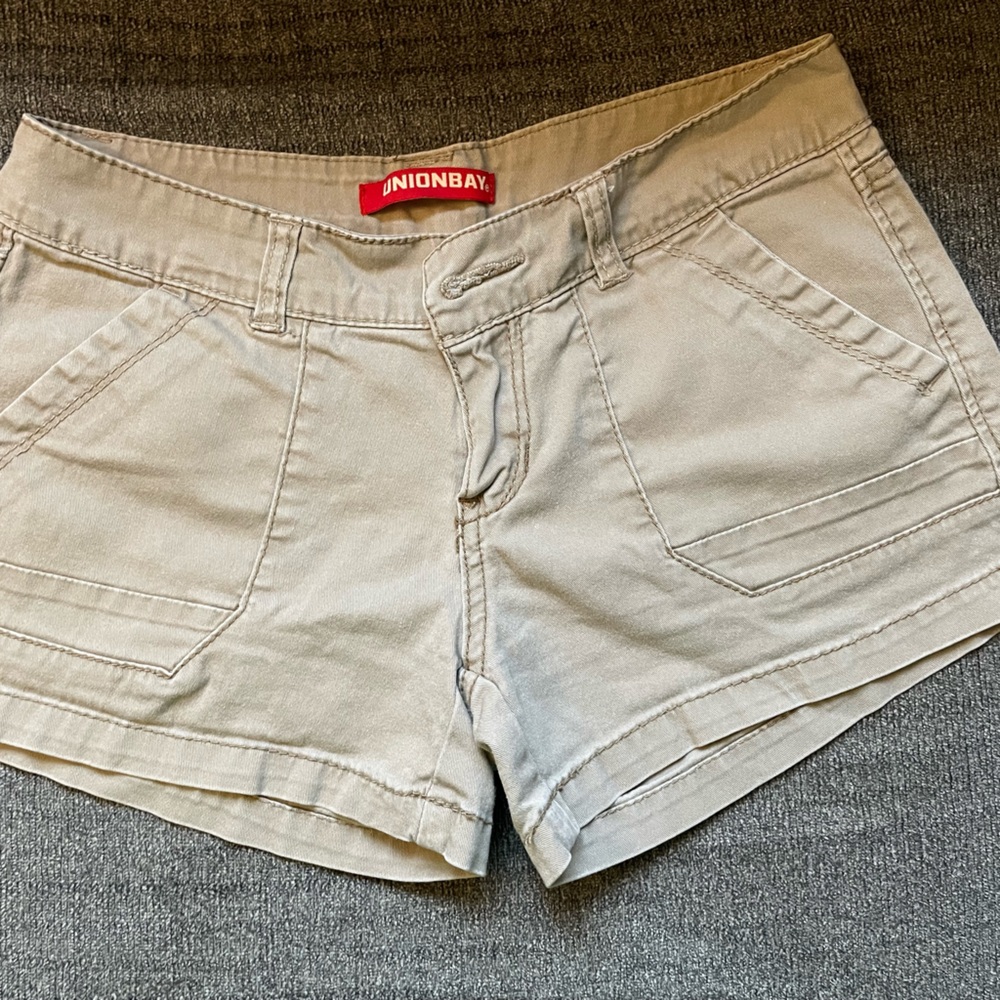 Union Bay Khaki shorts
